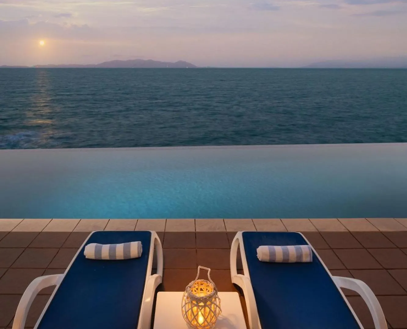 Grand Mercure Apartments Magnetic Island Nelly Bay 4*,  Австралия
