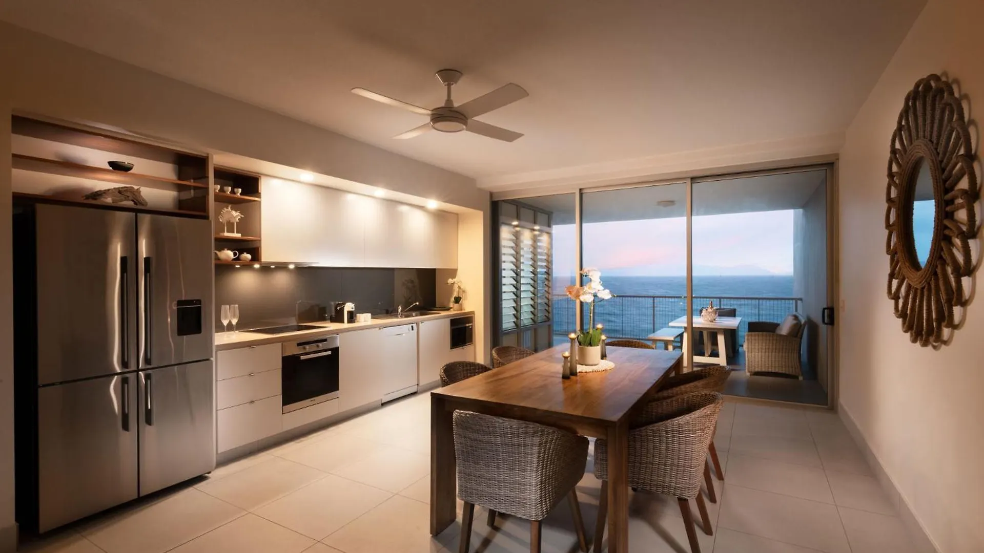 Grand Mercure Apartments Magnetic Island Nelly Bay Отель