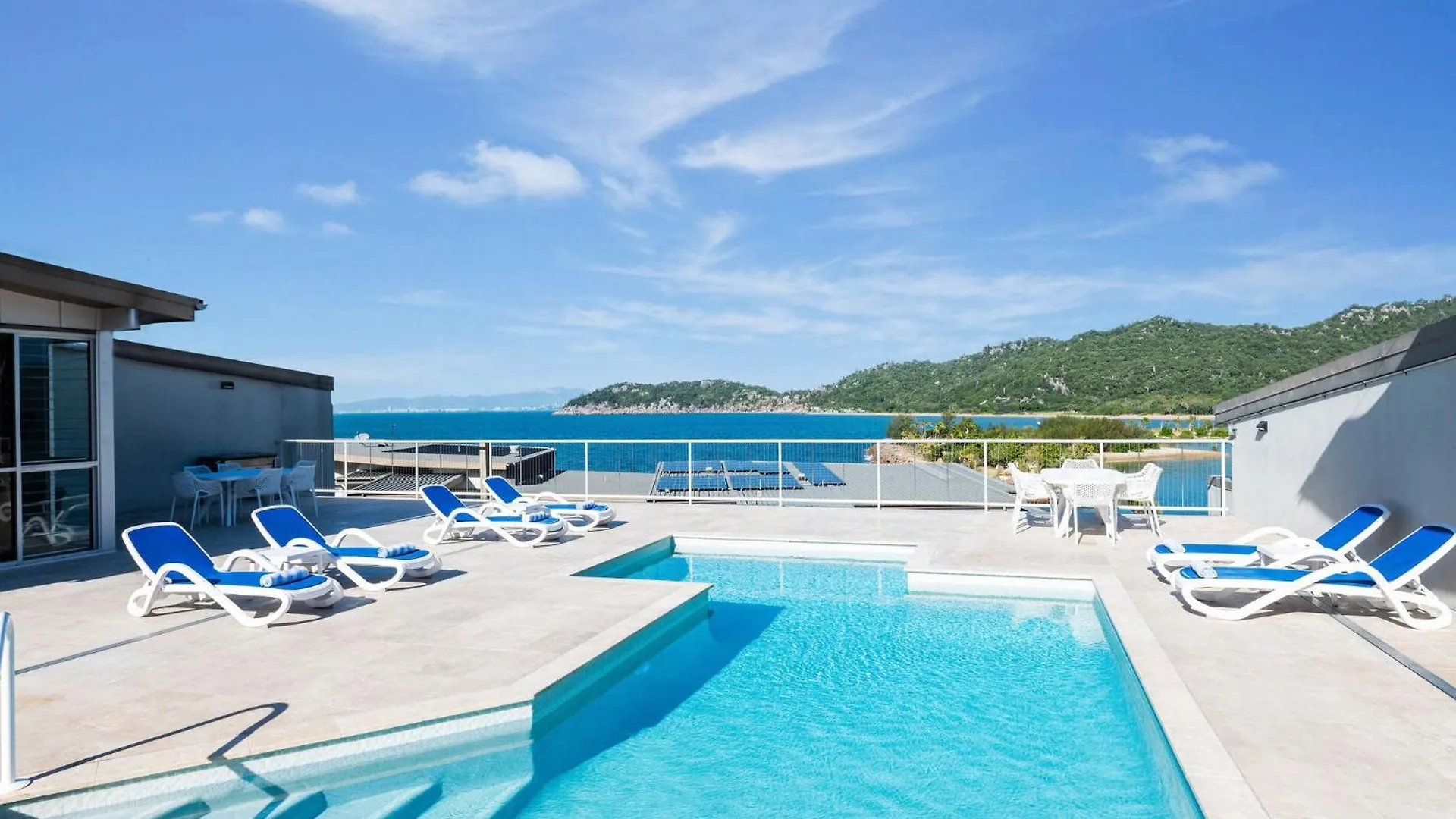 Отель Grand Mercure Apartments Magnetic Island Nelly Bay